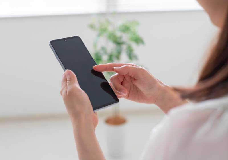 スマートフォンで予約をする